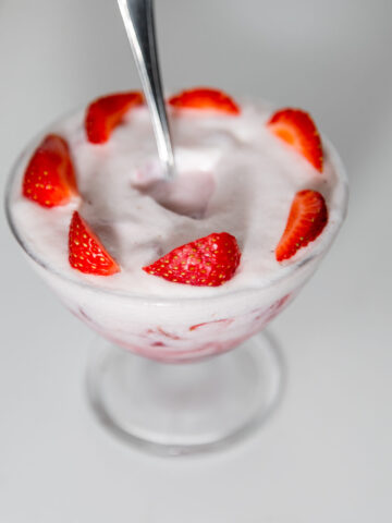 Refreshing Frosty Strawberry Dessert