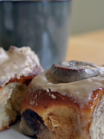 Amish Cinnamon Rolls