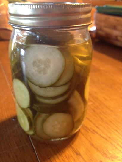 Homemade Amish Refrigerator Pickles
