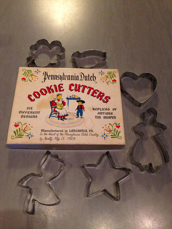 Amish country cookie cutters, looks like an amazing keepsake!