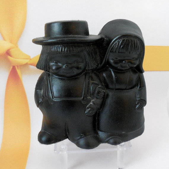 Little Amish coal figurines