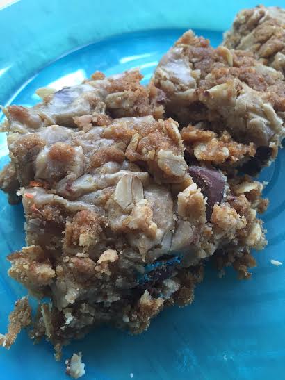 A heaveny oatmeal bar, they may not look like much but, wow, a delicious, easy desert!