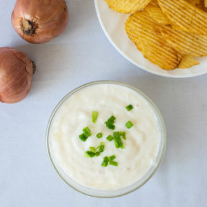 Old-Fashioned Amish Onion Dip